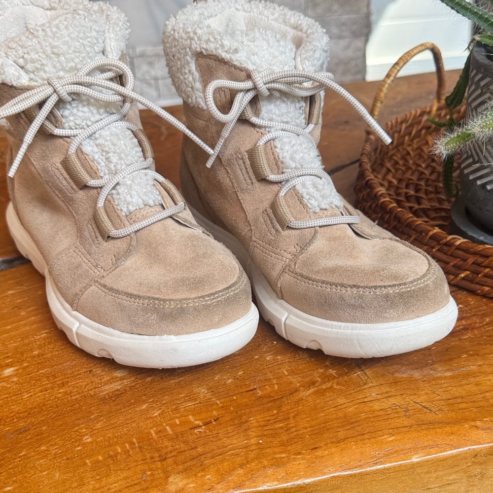 Sorel Explorer II Carnival Cozy Waterproof Insulated Women’s Boot, sz 6.5 - Picture 6 of 11